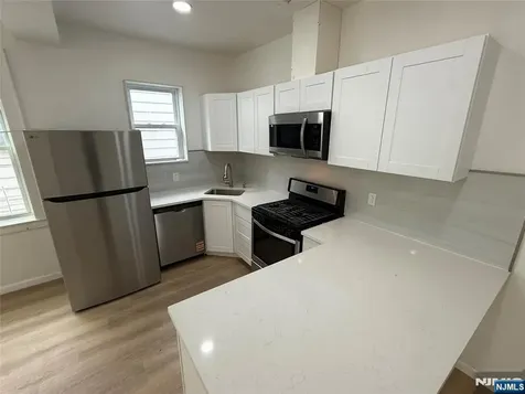 740 N 8th Street Newark NJ 07107