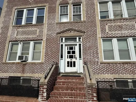 740 N 8th Street Newark NJ 07107