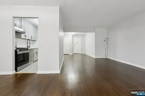 2160 Center Avenue Fort Lee NJ 07024