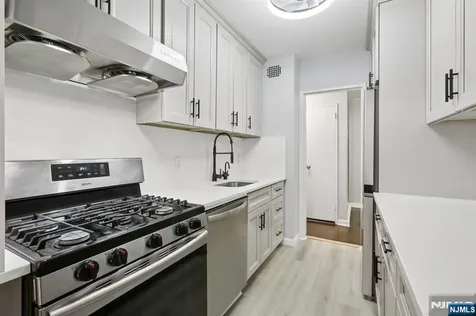 2160 Center Avenue Fort Lee NJ 07024
