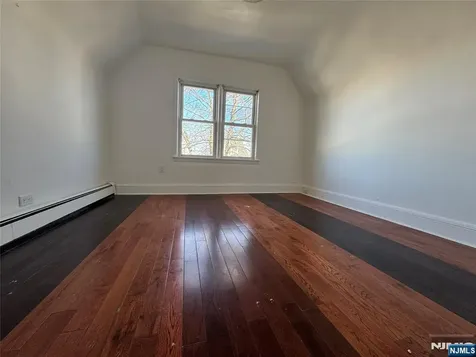 84 18th Street Paterson NJ 07524