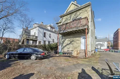59 Home Avenue Rutherford NJ 07070