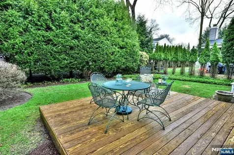 314 Canterbury Drive Ramsey NJ 07446