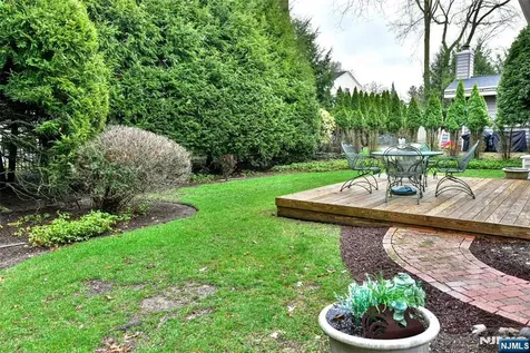 314 Canterbury Drive Ramsey NJ 07446