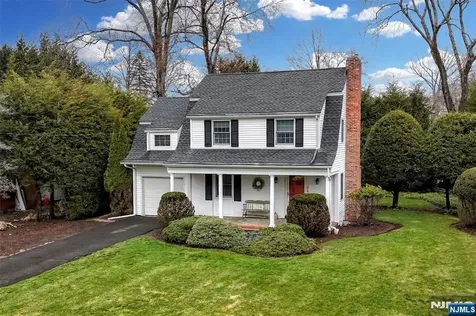 314 Canterbury Drive Ramsey NJ 07446