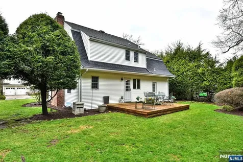 314 Canterbury Drive Ramsey NJ 07446