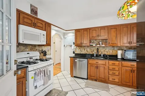 42 Haskell Avenue Wanaque NJ 07420