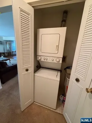 74 Riverview Court Secaucus NJ 07094
