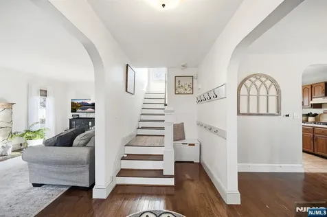 20 Vincent Street Hillsdale NJ 07642