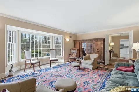 258 Highwood Avenue Tenafly NJ 07670