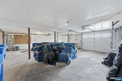 258 Highwood Avenue Tenafly NJ 07670