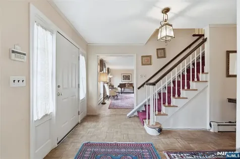 258 Highwood Avenue Tenafly NJ 07670