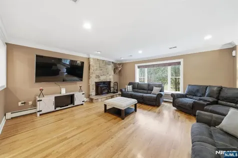 2 Old Orchard Road Mendham Township NJ 07960
