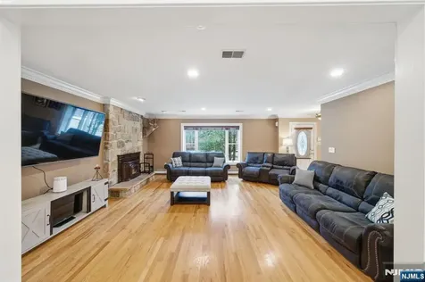 2 Old Orchard Road Mendham Township NJ 07960