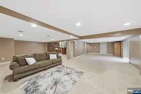 2 Old Orchard Road Mendham Township NJ 07960