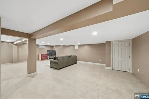 2 Old Orchard Road Mendham Township NJ 07960