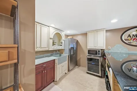 2 Old Orchard Road Mendham Township NJ 07960