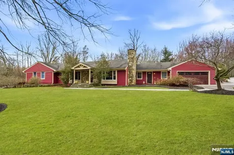 2 Old Orchard Road Mendham Township NJ 07960