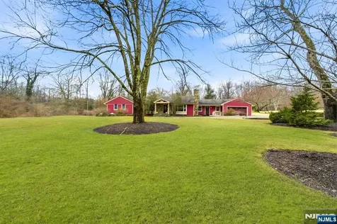 2 Old Orchard Road Mendham Township NJ 07960