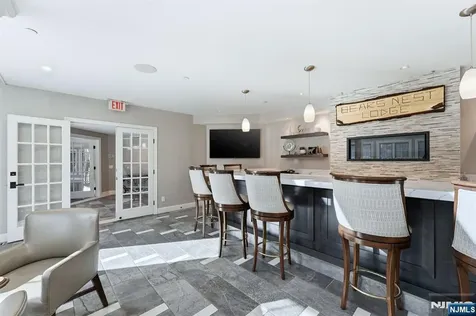 204 Bearwoods Road Park Ridge NJ 07656