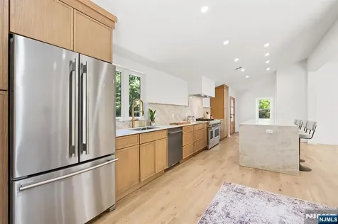 175 Crescent Avenue Allendale NJ 07401