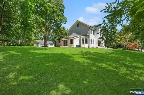 175 Crescent Avenue Allendale NJ 07401