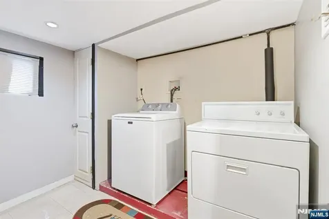 1985 Ostwood Terrace Union NJ 07083