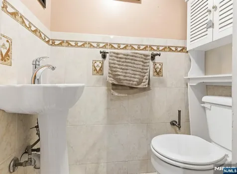 1985 Ostwood Terrace Union NJ 07083