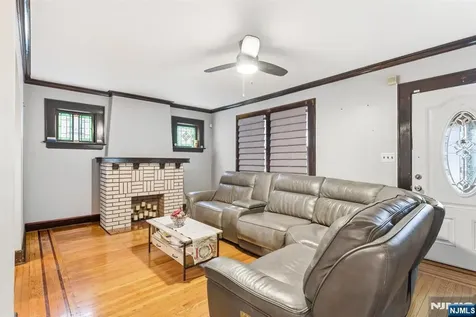 1985 Ostwood Terrace Union NJ 07083