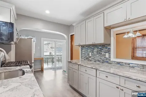 1985 Ostwood Terrace Union NJ 07083