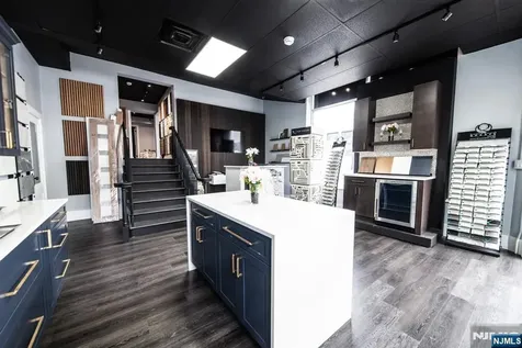 17 Dean Street Englewood NJ 07631
