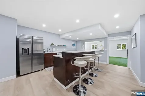 55 Oxford Drive Tenafly NJ 07670