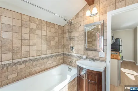 40 Kingsland Road West Milford NJ 07421