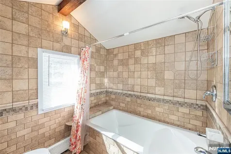 40 Kingsland Road West Milford NJ 07421