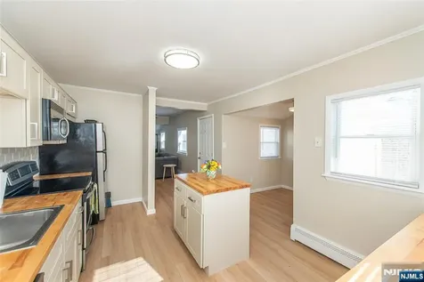 40 Kingsland Road West Milford NJ 07421