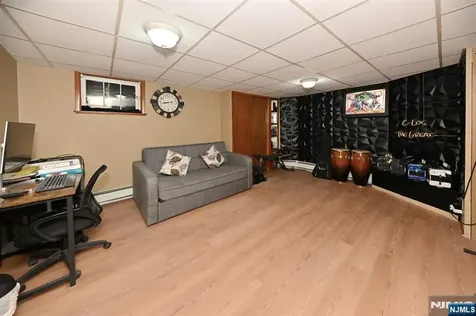 41 Demott Avenue Clifton NJ 07011
