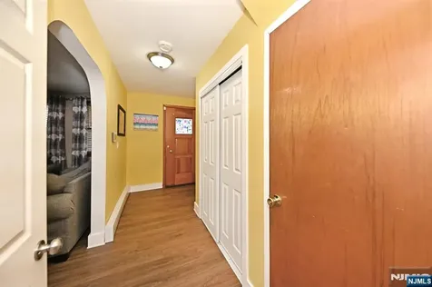41 Demott Avenue Clifton NJ 07011