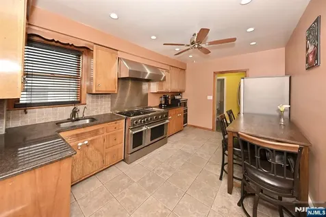41 Demott Avenue Clifton NJ 07011