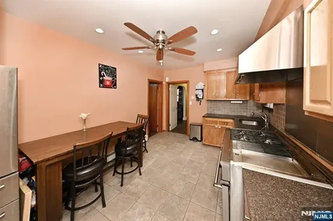 41 Demott Avenue Clifton NJ 07011