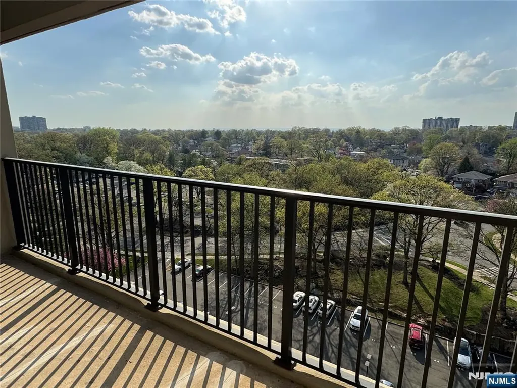 6 Horizon Road Fort Lee NJ 07024