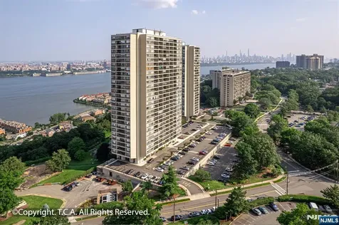 6 Horizon Road Fort Lee NJ 07024