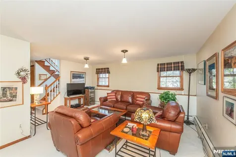 103 Cedar Road Ringwood NJ 07456