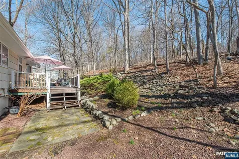 103 Cedar Road Ringwood NJ 07456