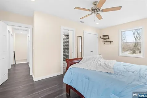 111 Doty Road Oakland NJ 07436