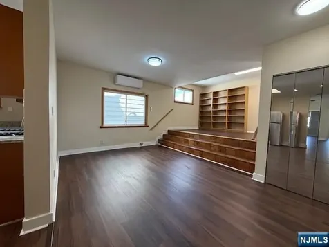 234 Paterson Avenue East Rutherford NJ 07073