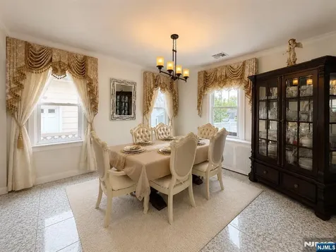 569 Monroe Place Ridgefield NJ 07657