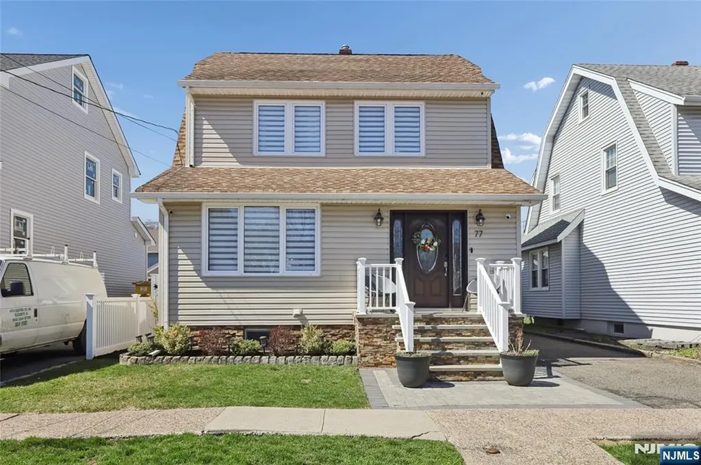 77 Scrivens Street Totowa NJ 07512
