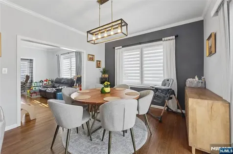 77 Scrivens Street Totowa NJ 07512