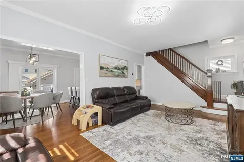 77 Scrivens Street Totowa NJ 07512