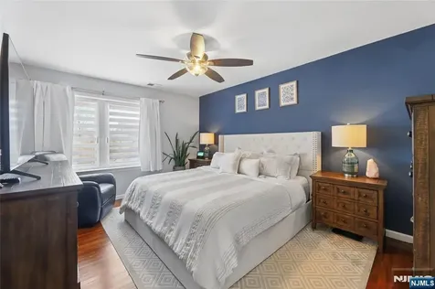77 Scrivens Street Totowa NJ 07512